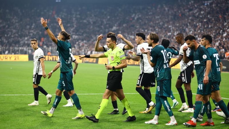 Kocaelispor-Beşiktaş maçında heyecan dorukta!