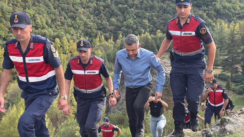 Eşini uçurumdan atan sanığın cezası onandı!