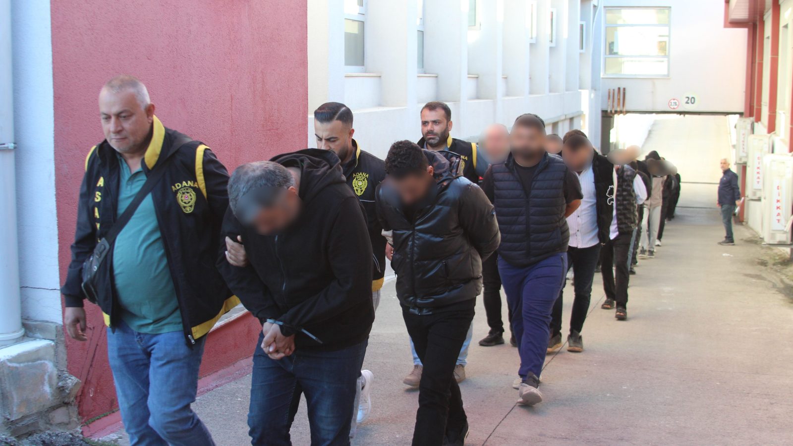 25 milyonluk kurgu kaza operasyonunda 58 tutuklama!