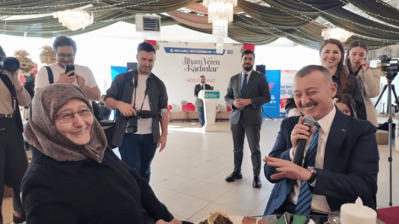 Annesinden Tahir Büyükakın’a ters köşe!