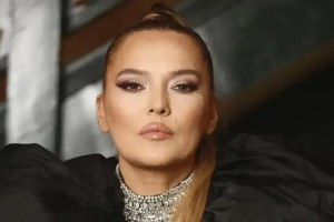 Gölcüklü Demet Akalın’dan 400 öğrenci için örnek hareket!