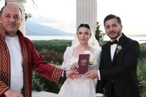 Faciada hayatını kaybeden çift son yolculuğuna uğurlandı