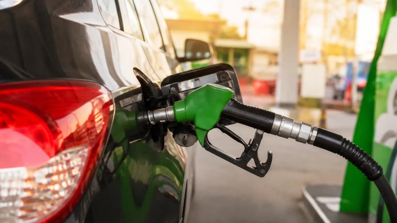 Motorine zam! Benzine indirim geldi