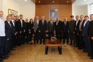 Şahin Talus KOTO heyetini kutladı