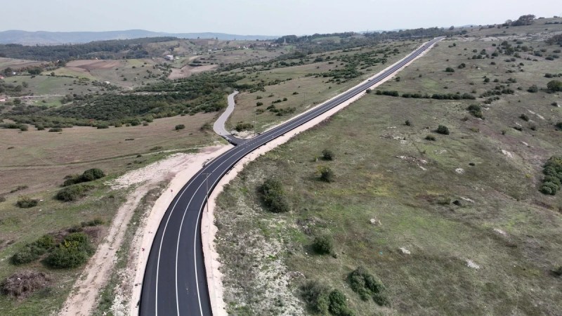 Akçaova Grup Yolu'nda 9,7 kilometre tamamlandı - 2. görsel