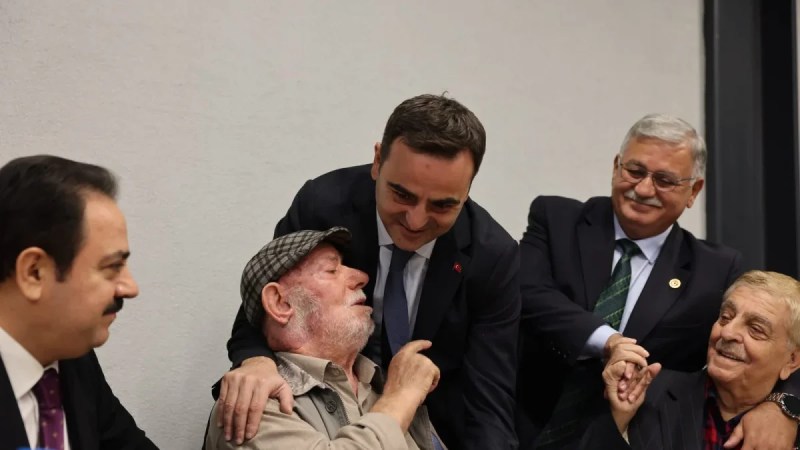 Başiskele’de muhtarlar bir araya geldi