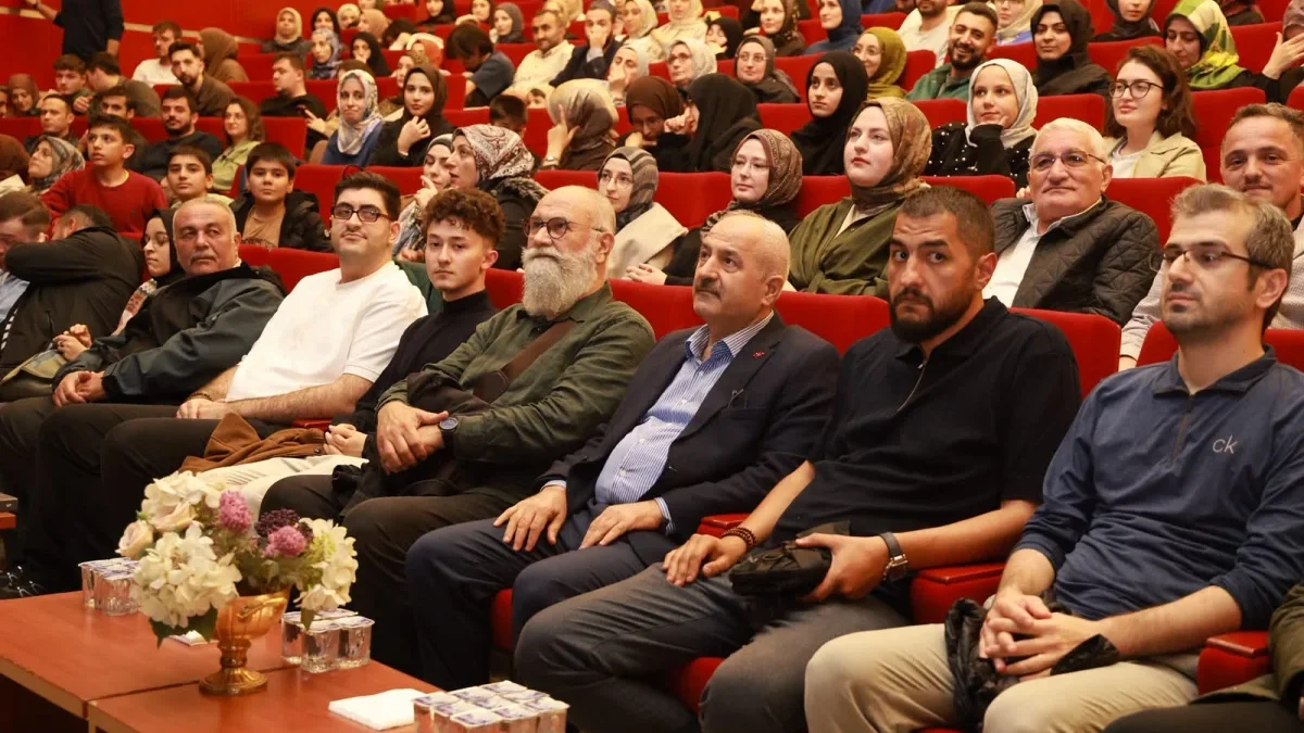 Dr. Altay Cem Meriç Gebzelilerle buluştu