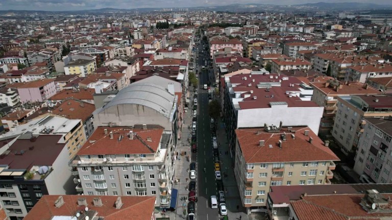 Gebze Şehit Numan Dede Caddesi yenilendi