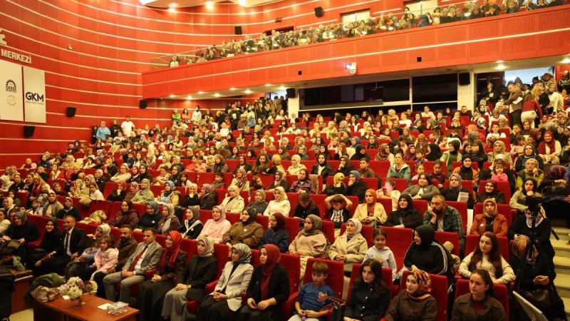 Gebze’de ‘Bağırmayan Anneler’ söyleşisi yapıldı