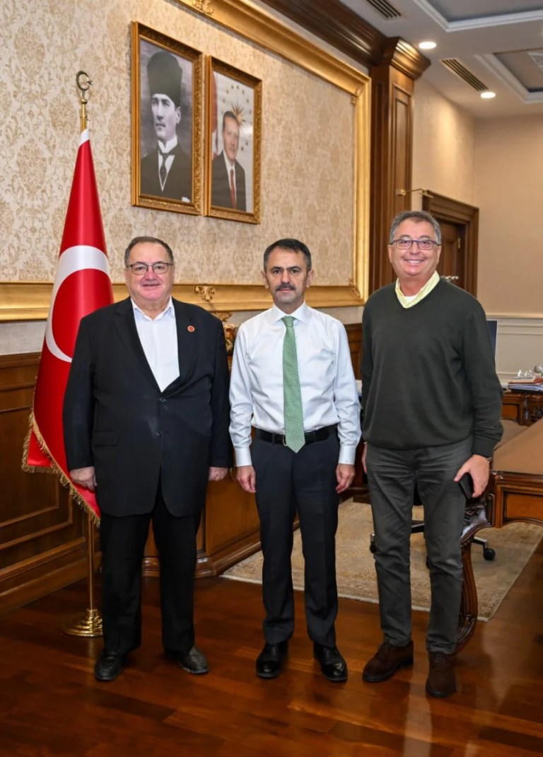 İzmitli muhtarlar Vali Aktaş’ı ziyaret etti