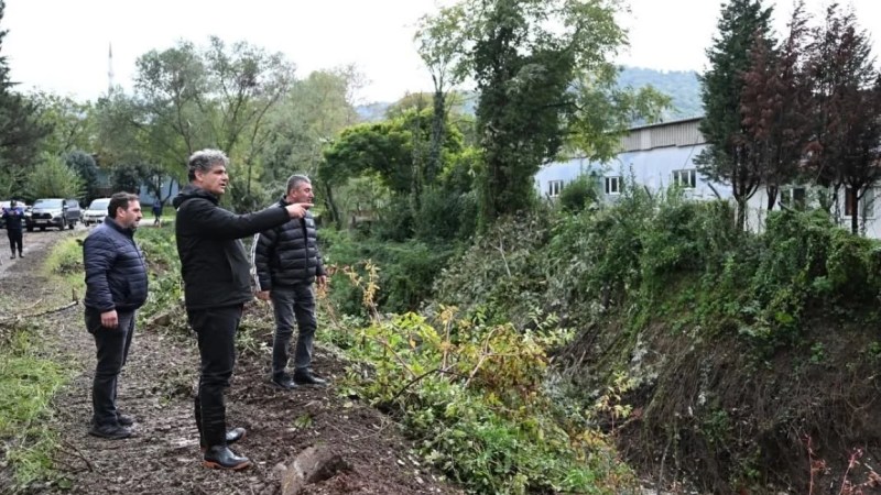 Kartepe'de sel sonrası temizlik seferberliği - 3. görsel