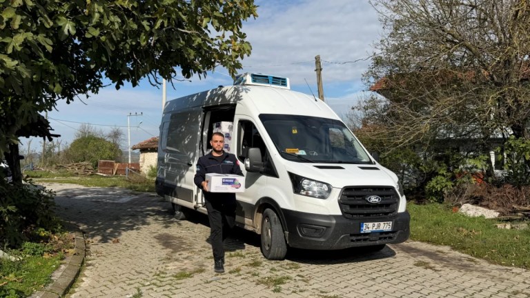 Kocaeli’de ihtiyaç sahiplerine sıcak yemek desteği