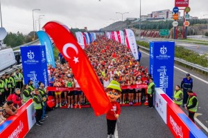 Osmangazi Köprüsü’nde Cumhuriyet koşusu