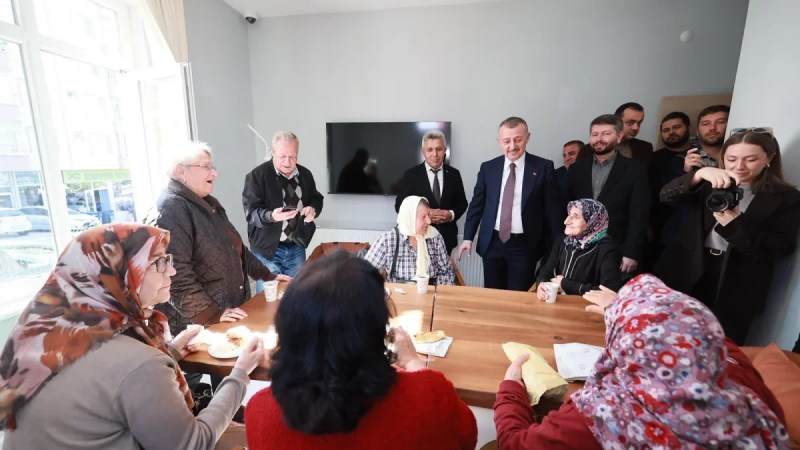 Saygınlar Kulübü Kandıra’da hizmete girdi