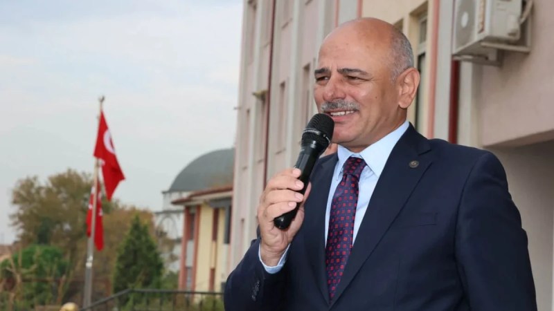 Şener Söğüt yeni haftaya öğrencilerle başladı