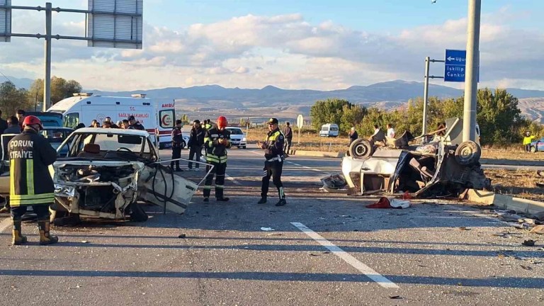 Kazada ağır yaralandı, 9 yaşındaki çocuk hayatını kaybetti