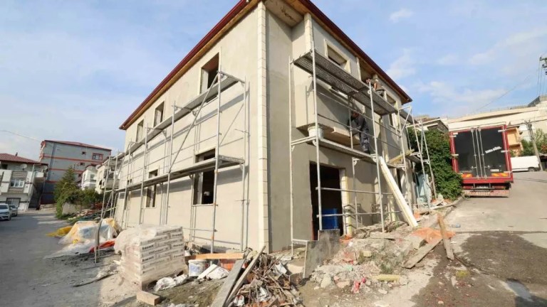 Dilovası’nda taziye evi yükseliyor