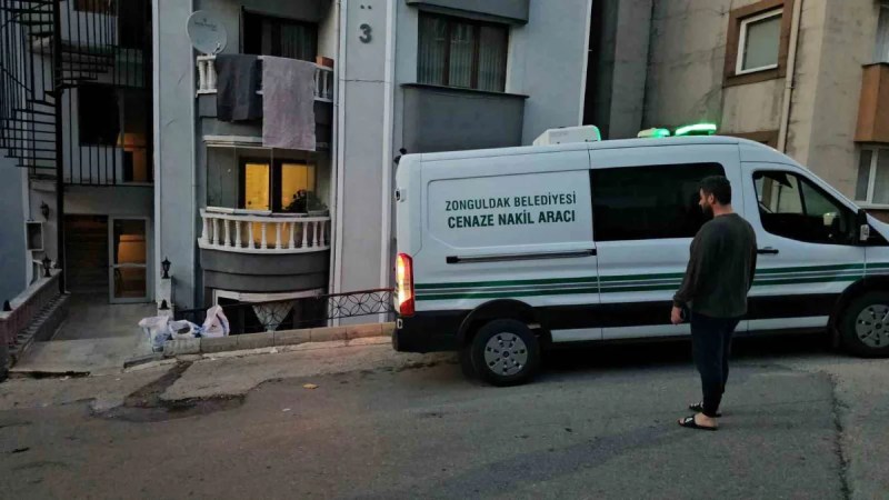 Evinden gelen koku acı sonu ortaya çıkardı!