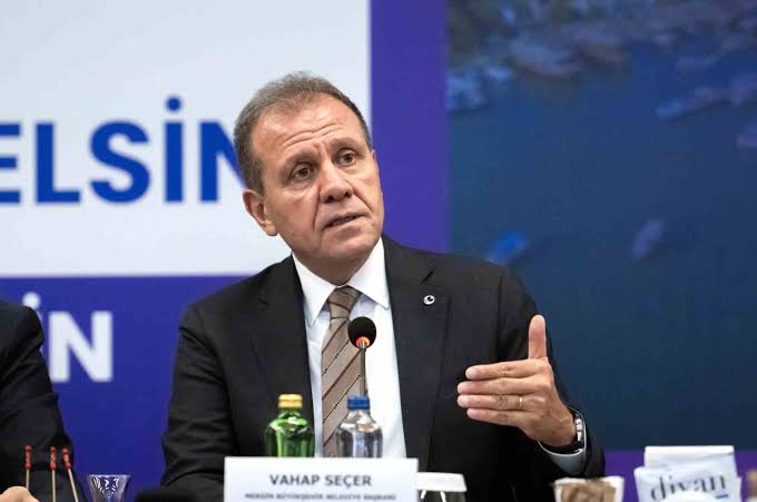 Yolsuzluk soruşturmasında 3 belediye başkanı tutuklandı!
