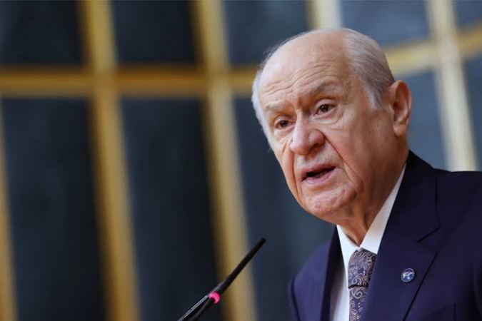 Bahçeli’den Cumhurbaşkanı Erdoğan çağrısı