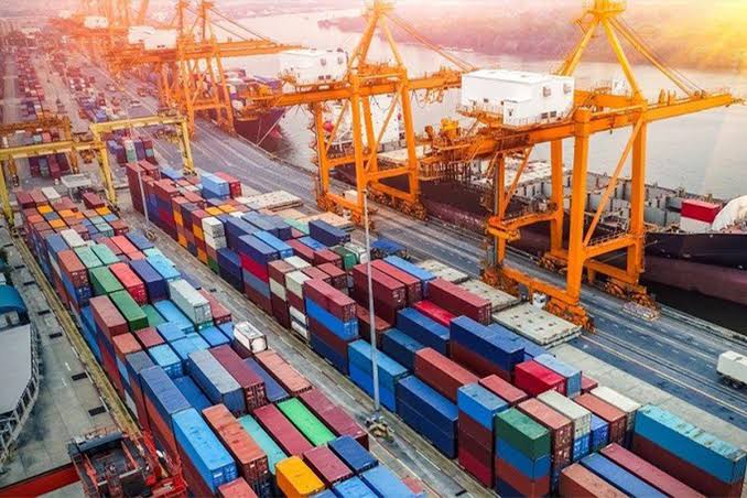 Kocaeli ihracatta zirveyi zorluyor! 3,7 milyar dolarlık ihracat!