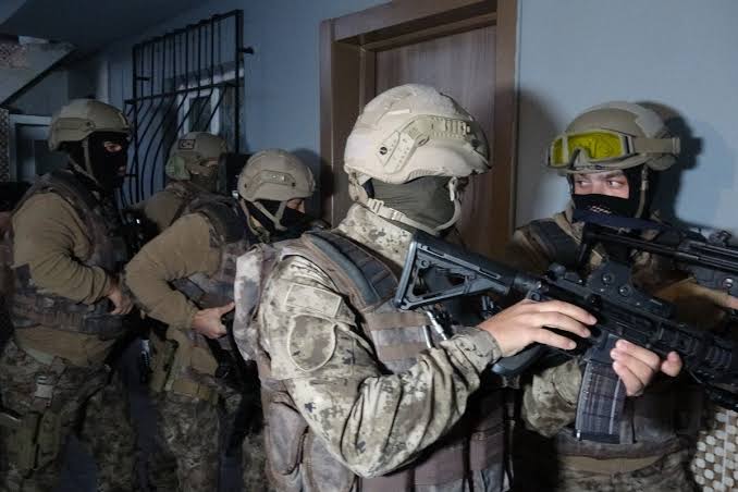 Kocaeli dahil 6 ilde yasa dışı bahis operasyonu